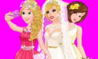Barbie’s Wedding Selfie With Princesses